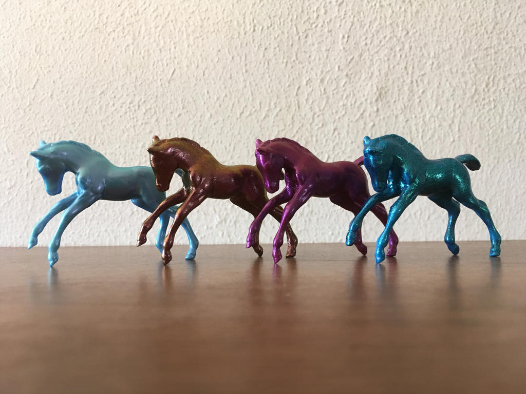 Colorful Scrambling Foals SMs